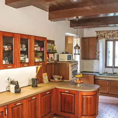 Villa Cesari Tiberi By Interhome